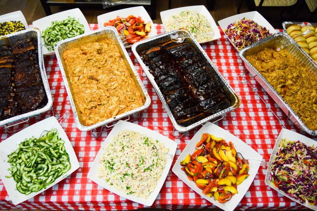 Follow These 5 Easy Steps to Cater the Perfect Summer Work Lunch